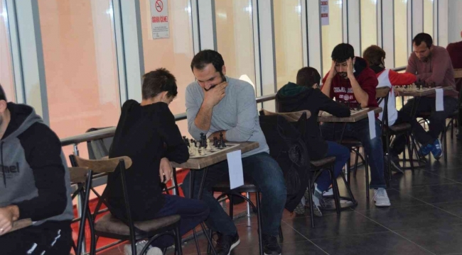 Öğretmenler Günü Satranç Turnuvası sona erdi