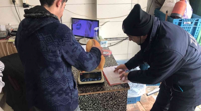 Akşehir'de zabıta ekipleri fırın denetimlerini sürdürüyor