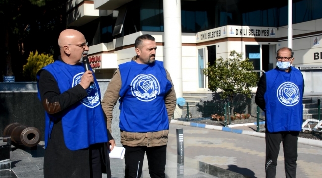 İzmir'de Dikili Belediyesinin arsa satışlarına vatandaştan tepki