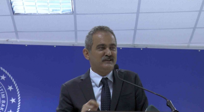 Milli Eğitim Bakanı Özer: "Okul yöneticilerimizi ve öğretmenlerimizi kimseye muhtaç etmeyeceğiz"