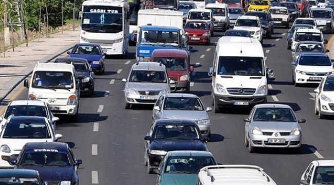 Bayburt'ta trafiğe kayıtlı araç sayısı ekim ayı sonu itibarıyla 16 bin 362 oldu