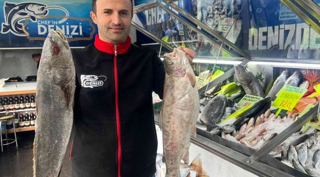Diyarbakır'da havaların soğuması ile ciğer ve kebabın yerini balık aldı