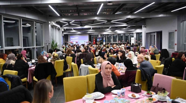 Tuzla Belediye Başkanı Dr. Şadi Yazıcı: "Öğretmenler, öğrencilerin rol modelidir"