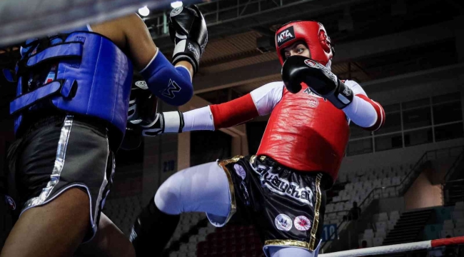 Uluslararası Antalya Muaythai Açık Kupası devam ediyor