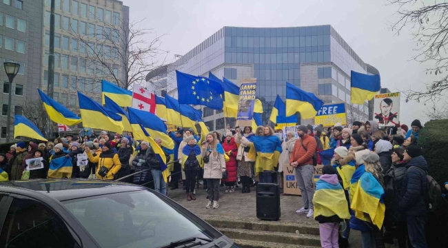 Ukraynalılardan Brüksel'de "tank" protestosu
