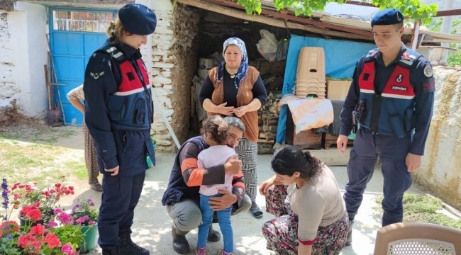 Aydın'da jandarma ekipleri şehit ailelerini yalnız bırakmıyor