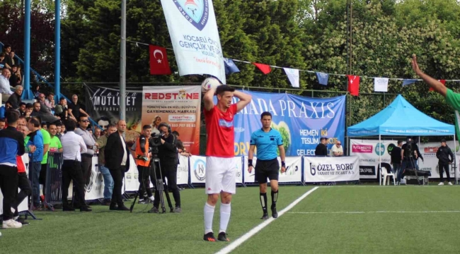 Eski Galatasaraylı futbolcular şampiyonluk yarışını değerlendirdi