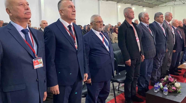 Alaşehir'de 36 yıllık başkan seçimi kaybetti