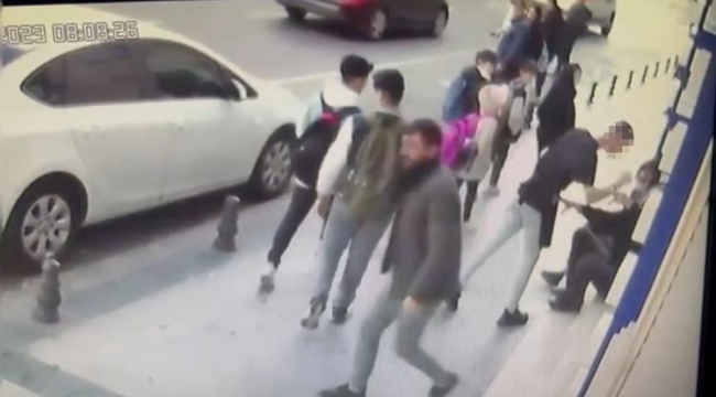 İstanbul'da "sipariş kalemiyle" cinayet kamerada: Şişe fırlattı diye alnından yaraladı