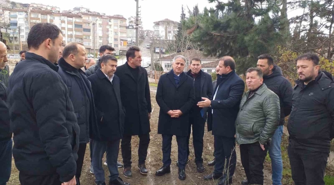 Altan Güngör, "AK Parti Alaplı'yı şantiyeye çevirdi"