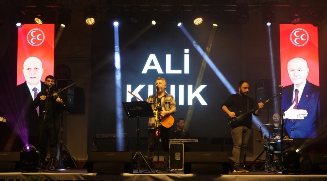 Bayburt'ta Kınık rüzgarı esti
