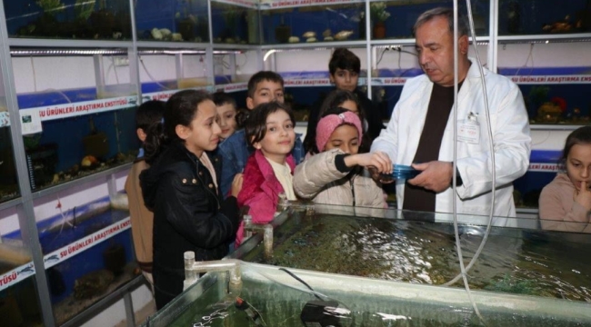 Elazığ'da öğrenciler Balık Müzesini gezdi