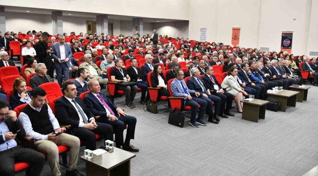 Ankara Büyükşehir Belediyesi, Türkiye Jeoloji Kurultayı'nın altın sponsoru oldu
