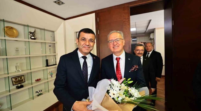 Başkan Çavuşoğlu; "Hedefimiz ilk 5 yılda Pamukkale'ye gelen turistlerden 1 milyonunu Denizli'de ağırlamak"
