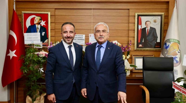 Başkan Güler'den ilk ziyaret Perşembe Belediyesi'ne