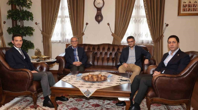 Başkan Yazıcıoğlu'na amcasından ziyaret