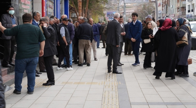 Bayburt'ta bayram alışveriş telaşı yoğunluğuna neden oldu