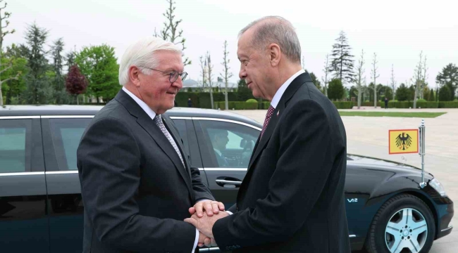 Cumhurbaşkanı Erdoğan, Almanya Cumhurbaşkanı Steinmeier'i resmi törenle karşıladı