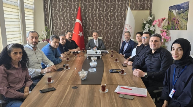 Erzincan'daki eczacılarla istişare toplantısı düzenlendi