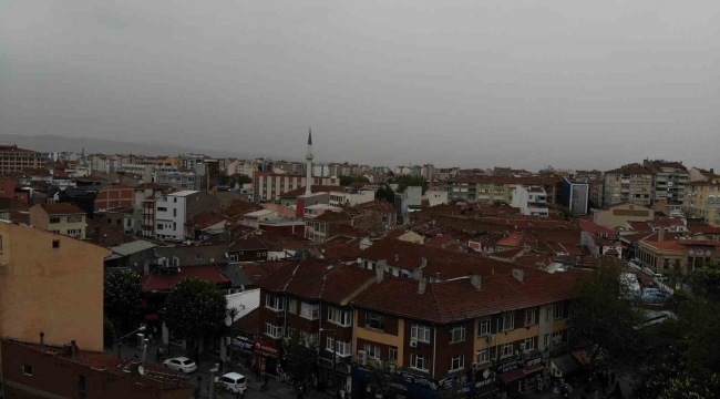 Eskişehir'de toz taşınımının etkisi havadan görüntülendi