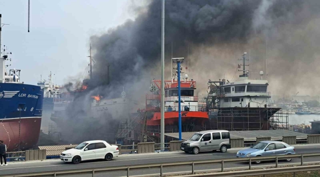 Ordu'da limanda tekne yangını: Söndürme çalışmaları sürüyor