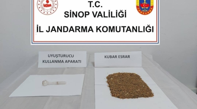 Sinop'ta 83 gram kubar esrar ele geçirildi
