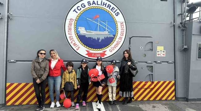 TCG Salihreis Fırkateyni 23 Nisan dolayısıyla İstanbul'da ziyarete açıldı