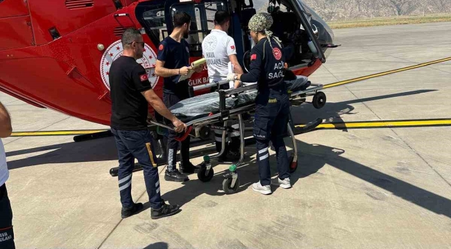 Ambulans helikopter uyanamayan çocuk için havalandı