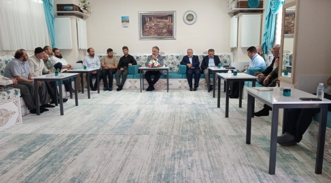 Bayburt'ta 'Baba Okulu Seminerleri' verilmeye başlandı
