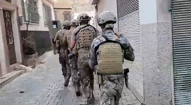 Kilis'te Şehit Polis Ahmet Şahan Operasyonu: 7 uyuşturucu taciri yakalandı