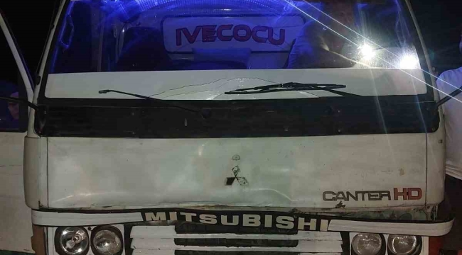 Konya'da kamyonetle çarpışan motosiklet sürücüsü ağır yaralandı