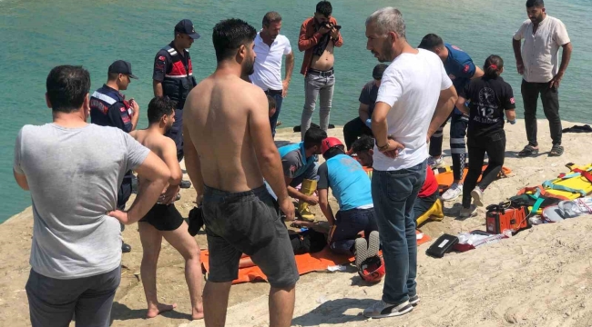 Suya giren iki kardeşten biri hayatını kaybetti, diğeri yaşam savaşı veriyor