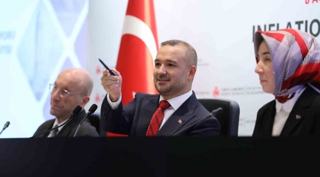 TCMB Başkanı Karahan: "Enflasyon hedefi için ne gerekiyorsa bunu yapmaya hazırız"