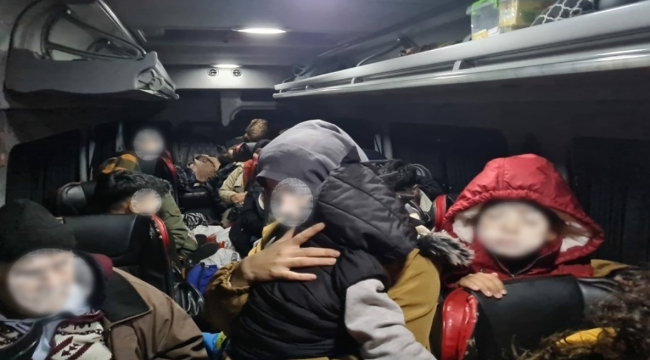 Çanakkale'de göçmen kaçakçılığı operasyonuna 15 tutuklama