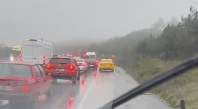 Emniyet şeridi uyanıklarını, ambulans şoförü görüntüledi