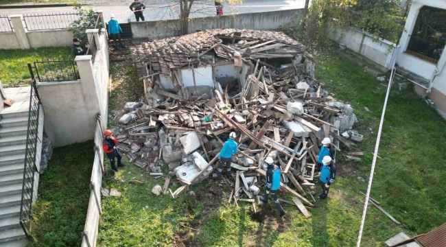 Üniversite personellerinden başarılı tatbikat