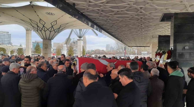 Eski Anayasa Mahkemesi Başkanvekili Üstün, son yolculuğuna uğurlandı