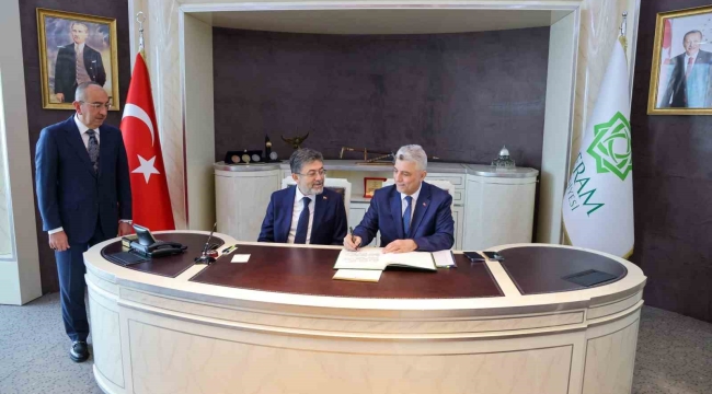 Bakan Bolat ve Bakan Yumaklı'dan Meram Belediyesi'ne ziyaret