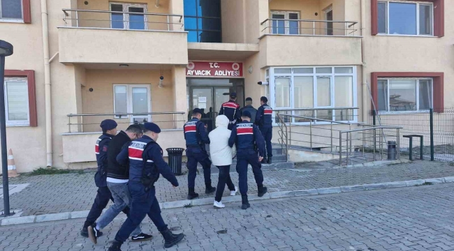 Ayvacık'ta darbedilen kişi hayatını kaybetti, 2 kişi tutuklandı
