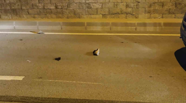 Bursa'da yolun karşısına geçen 2 kişiye hafif ticari araç çarptı: 2 yaralı