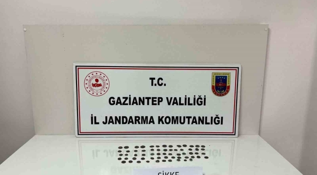 Gaziantep'te 62 adet sikke ele geçirildi: 1 gözaltı