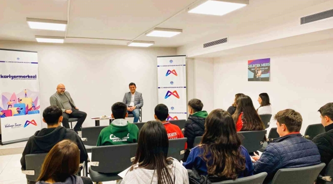 Mersin'de öğrenciler geleceğin mesleklerini tanıyor