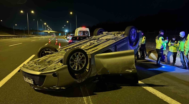 Önündeki otomobile arkadan çarpan araç takla attı: 2'si çocuk 5 yaralı