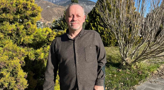 Prof. Dr. Temel Göktürk: "Artvin'deki karacaların şehre inmelerinin nedeni ormanlık alandaki ve yükseklerdeki kar"