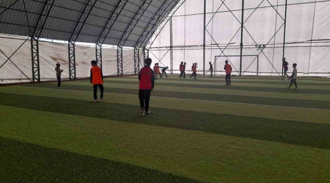 Varto'da futbol kursu yoğun katılımla devam ediyor