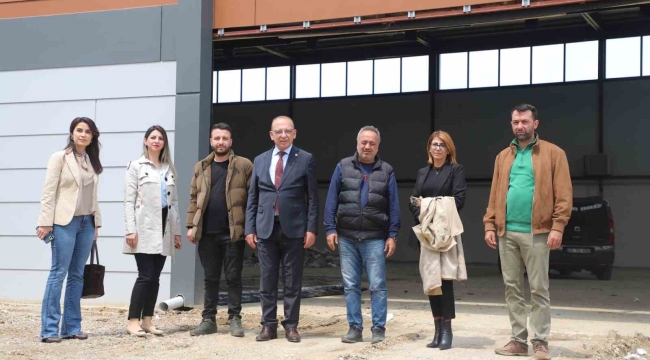 Başkan Akın'dan Selvilitepe Spor Kompleksi'nde inceleme