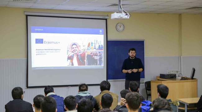 İstanbul'dan gelen lise öğrencileri SUBÜ'yü tanıdı