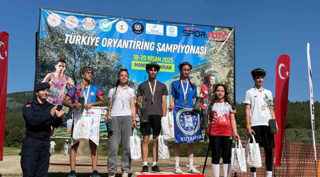 Manisalı sporcular Türkiye Oryantiring Şampiyonası'na damga vurdu