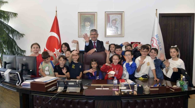 Minikler bir günlüğüne üniversiteli oldu