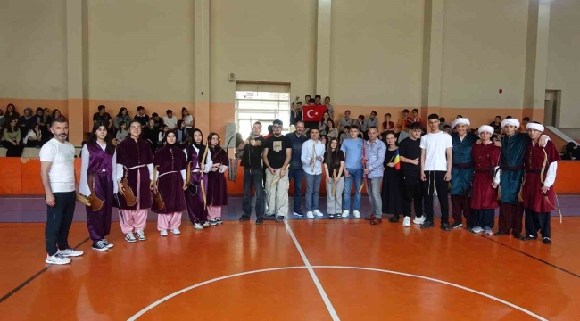 Tavşanlı Borsa İstanbul Anadolu Lisesi'nin uluslararası misafirleri Romanya'dan